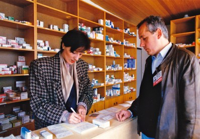 6923598112_752601995c_k